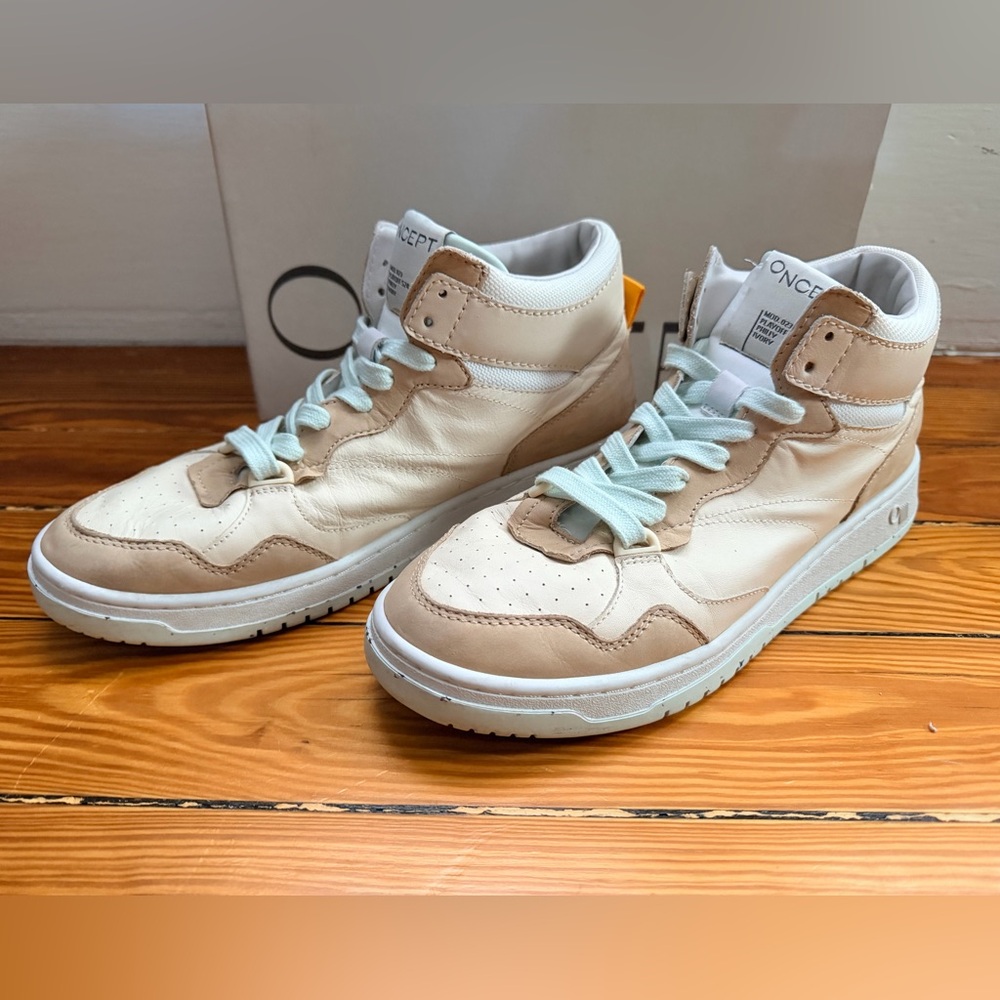 Oncept Philly Leather and Suede Sneaker - Picture 7 of 10